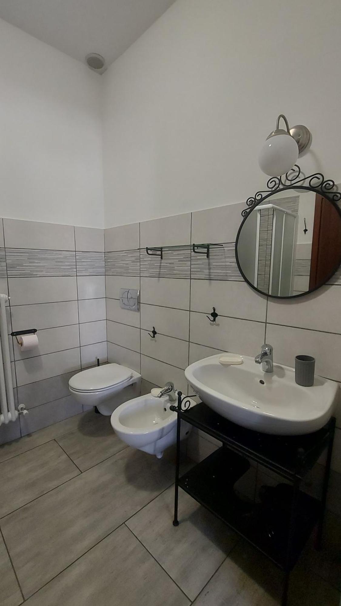 ואלמדררה Locanda La Tana Del Luppolo מראה חיצוני תמונה
